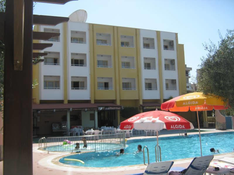 Oya Apartments Kusadasi Luaran gambar
