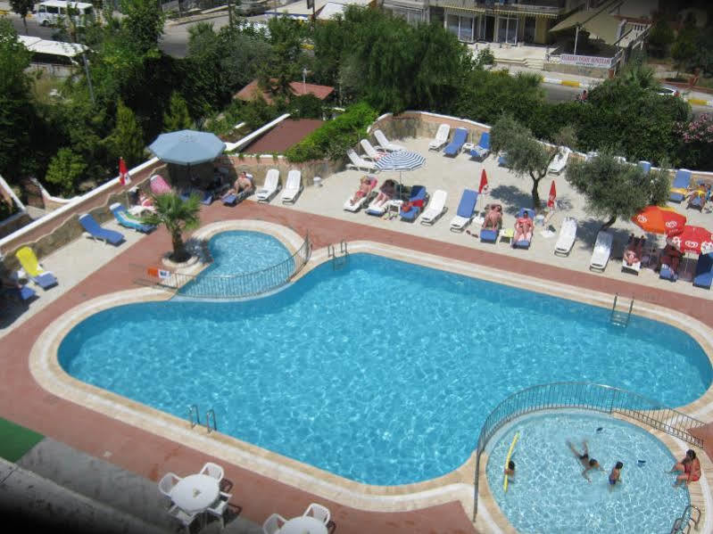 Oya Apartments Kusadasi Luaran gambar