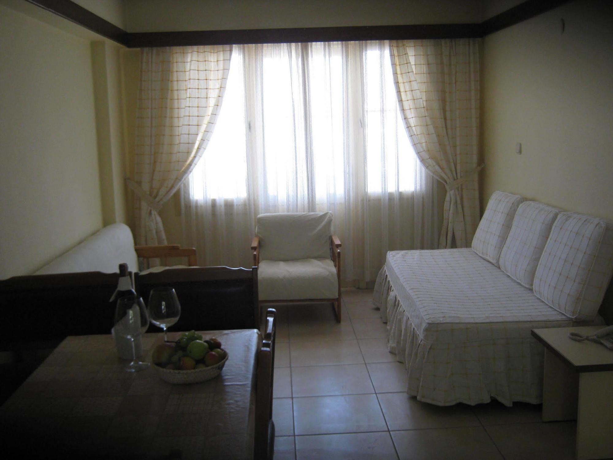 Oya Apartments Kusadasi Luaran gambar