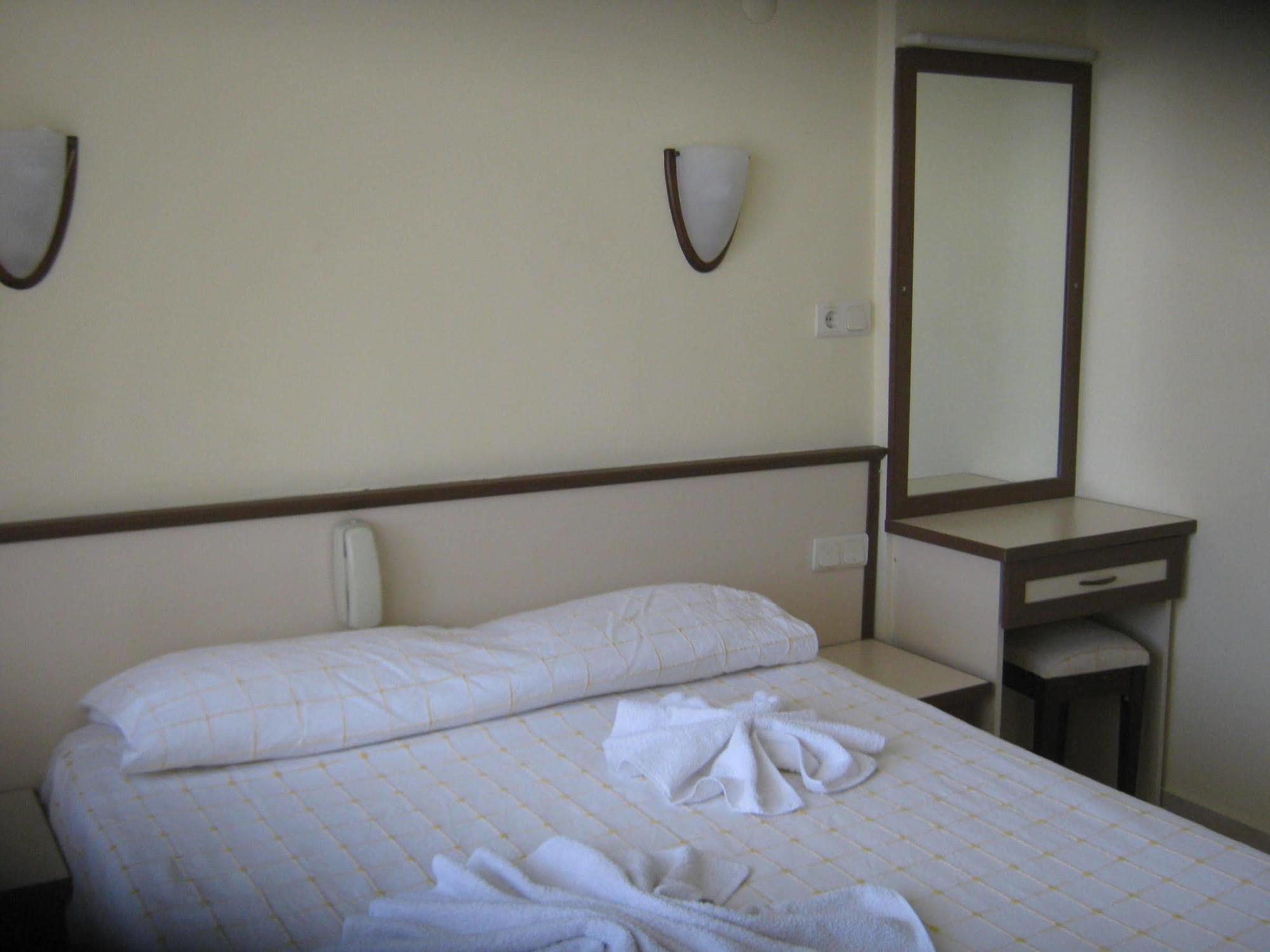 Oya Apartments Kusadasi Luaran gambar